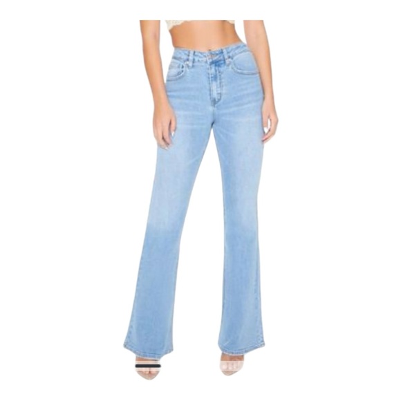 Forever 21 Mid-Rise Slim Fit Studded Angel Wing Flare Leg Jeans Size 27 - Picture 2 of 16